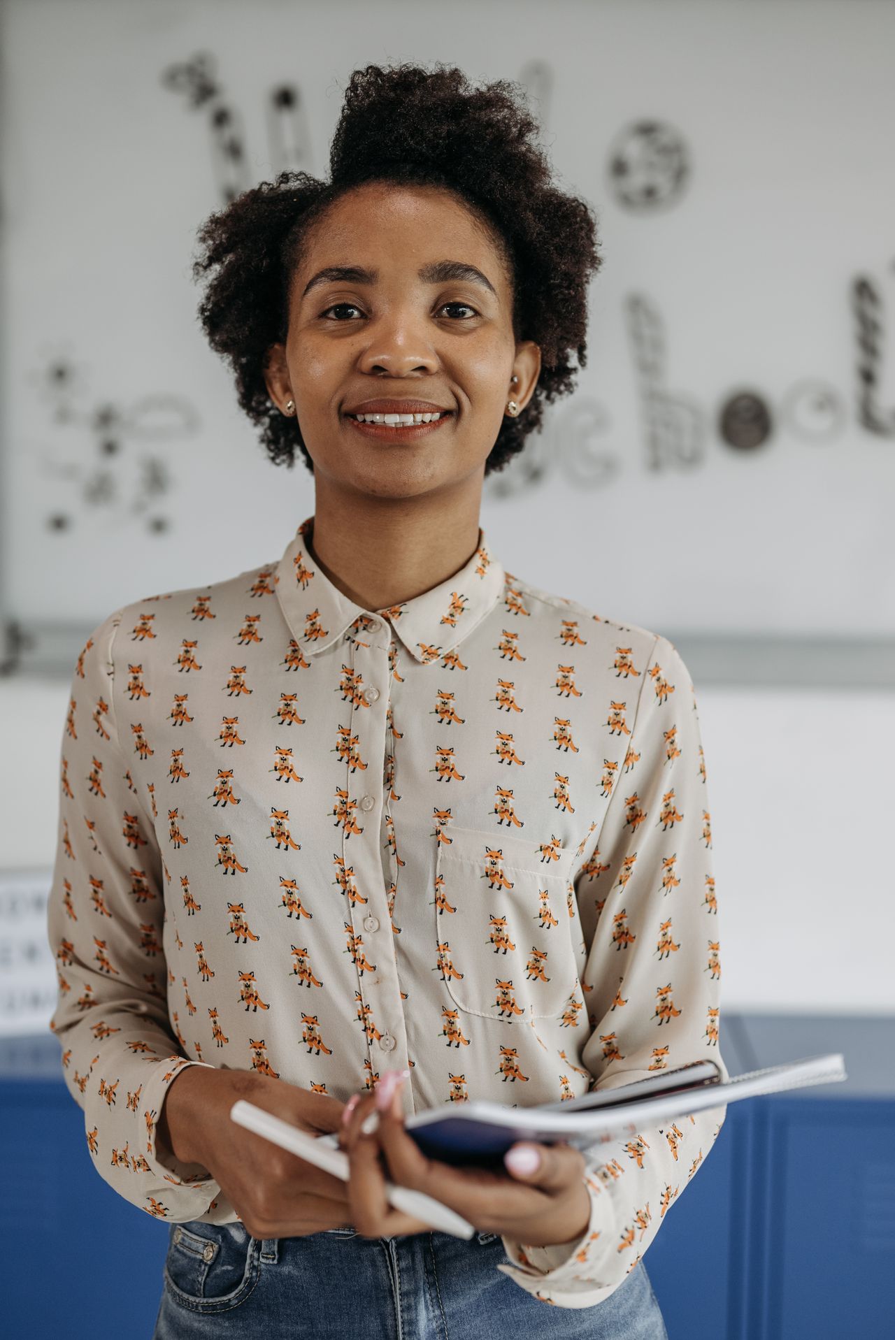 Student studying GCSE English Language online