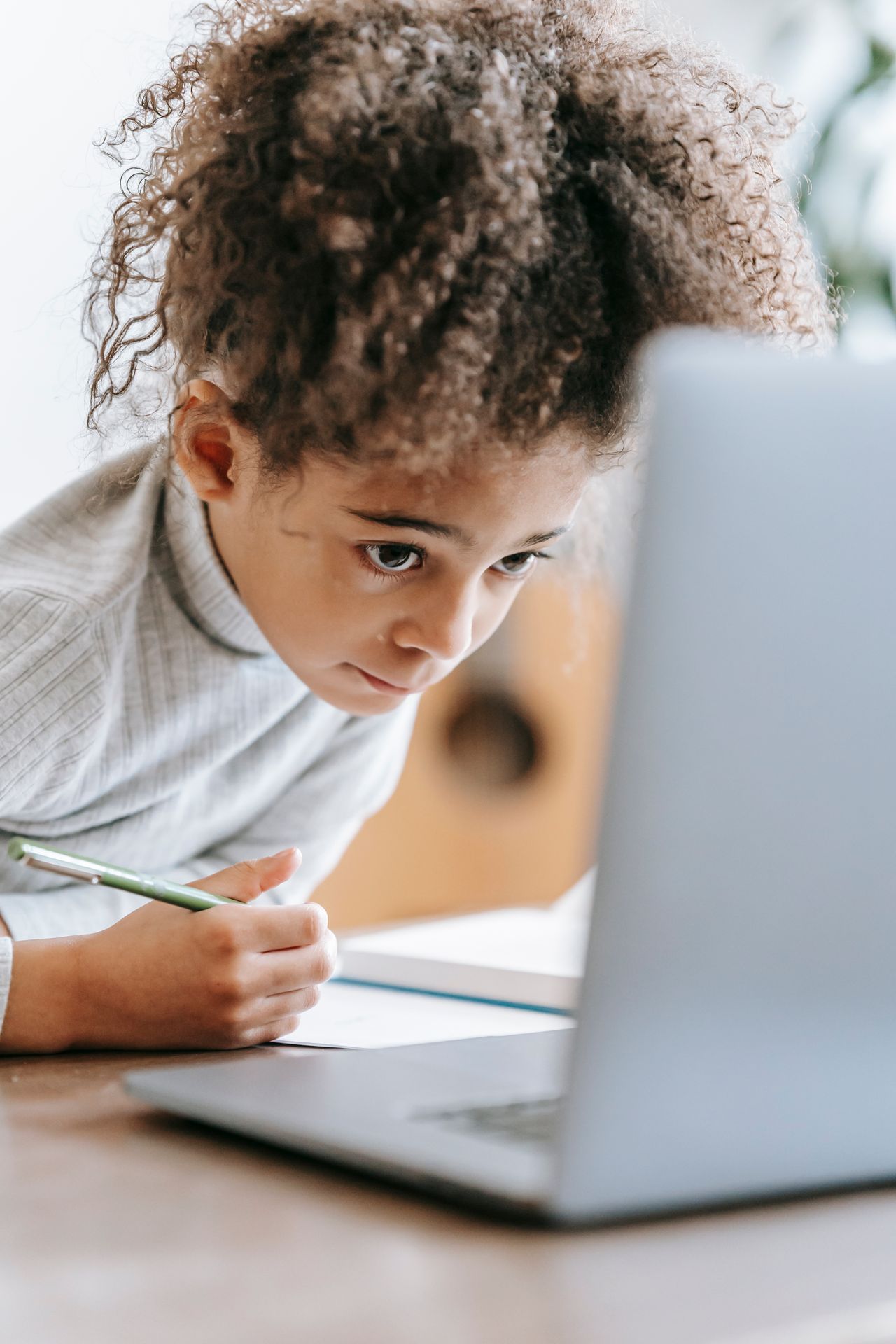 Learner participating in live virtual education